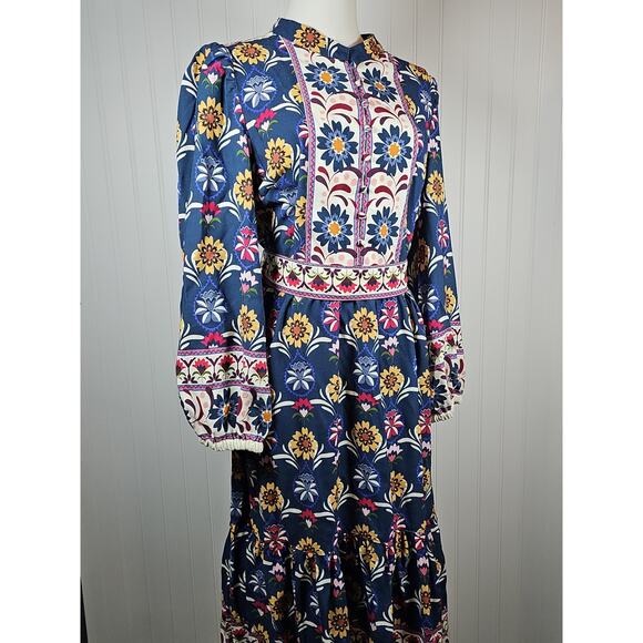 Untuckit Dresses & Skirts - Untuckit Flora Dress Women's Size M EUC Cottage Bohemian Navy Floral